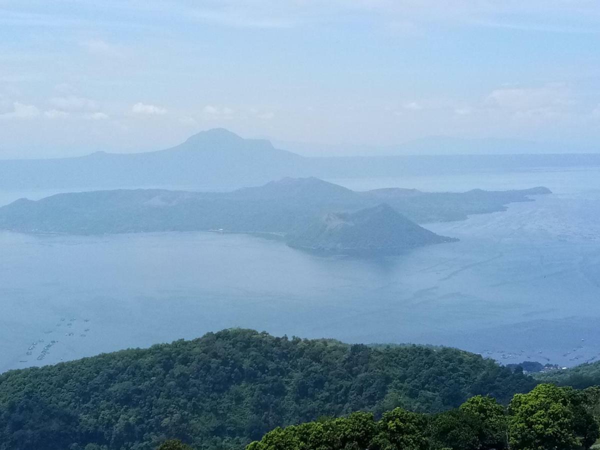 Taal Lake View Wind Residences By Smco Tagaytay City Dış mekan fotoğraf